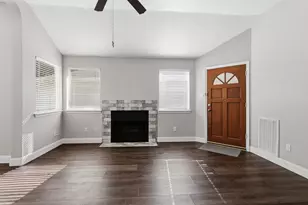 8518 Pool Creek Dr, Houston, TX 77095 - Photo 6