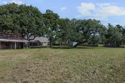 1107 County Road 151, Columbus, TX 78934 - Photo 32