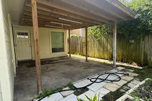 6918 Puerta Vista Ln, Houston, TX 77083 - Photo 16