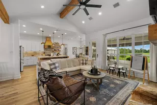 9075 Loop Rd, Bellville, TX 77418 - Photo 8