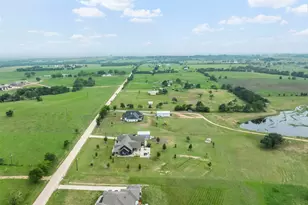 9075 Loop Rd, Bellville, TX 77418 - Photo 46