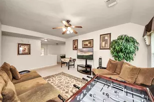 3035 Aspen Hollow Ln, Sugar Land, TX 77479 - Photo 38