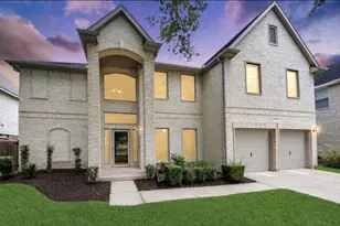 3035 Aspen Hollow Ln, Sugar Land, TX 77479 - Photo 1