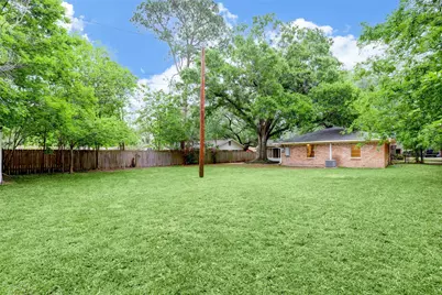 3611 Galway Lane, Houston, TX 77080 - Photo 16