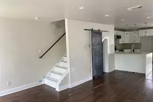 716 Worthshire St, Houston, TX 77008 - Photo 4