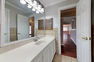 7311 El Cresta Dr, Houston, TX 77083 - Photo 10