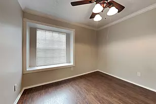 7311 El Cresta Dr, Houston, TX 77083 - Photo 14