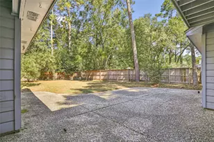 2903 Woods Estates Dr, Houston, TX 77339 - Photo 10