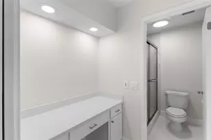 336 Litchfield Ln, Houston, TX 77024 - Photo 22
