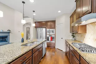 17203 Prairie Falcon Ln, Conroe, TX 77385 - Photo 8