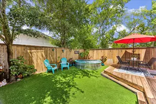 211 E 32nd St, Houston, TX 77018 - Photo 22