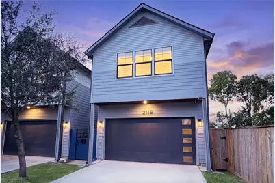 211 E 32nd Street #B, Houston, TX 77018 - Photo 1