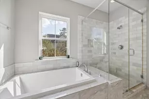 270 Green Blvd, Shenandoah, TX 77384 - Photo 20