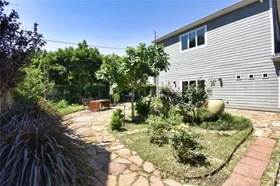4531 Palmetto Street, Bellaire, TX 77401 - Photo 2