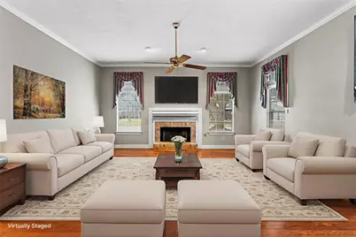 105 Strawberry Drive, Lake Jackson, TX 77566 - Photo 4