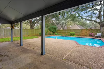 105 Strawberry Drive, Lake Jackson, TX 77566 - Photo 22