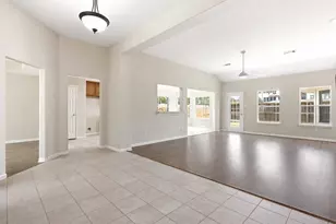 1811 Ridgeway Trail, Kingwood, TX 77339 - Photo 10
