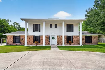 4004 Longherridge Drive, Pearland, TX 77581 - Photo 1