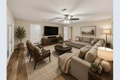 707 Hildred Avenue, Conroe, TX 77303 - Photo 10