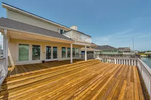 1327 Tiki Dr, Tiki Island, TX 77554 - Photo 46