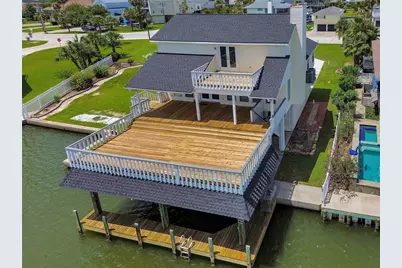 1327 Tiki Drive, Tiki Island, TX 77554 - Photo 34