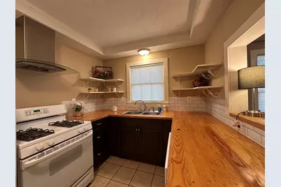 706 W Willis Street, Alvin, TX 77511 - Photo 6