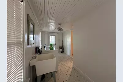 706 W Willis Street, Alvin, TX 77511 - Photo 8