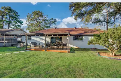 9515 Meadowglen Lane, Houston, TX 77063 - Photo 42