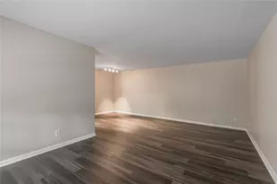 818 University Ave, Huntsville, TX 77320 - Photo 2