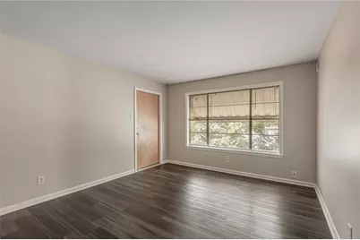 818 University Avenue #8, Huntsville, TX 77320 - Photo 4