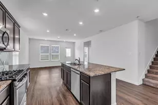 2534 Blazing Star Dr, Brookshire, TX 77423 - Photo 2