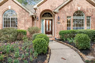 15719 El Dorado Oaks Dr, Houston, TX 77059 - Photo 2