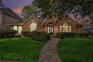 15719 El Dorado Oaks Dr, Houston, TX 77059 - Photo 38