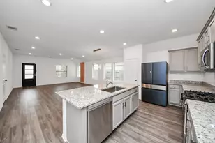 14230 Elrington Holw Trl, Fresno, TX 77583 - Photo 18