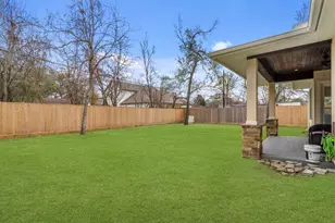 1938 Pech Rd, Houston, TX 77055 - Photo 38