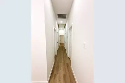 9725 Kerr A-B Street, Houston, TX 77029 - Photo 8