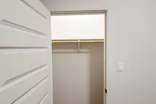 9725 Kerr A-B St, Houston, TX 77029 - Photo 10