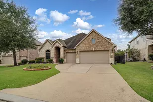 102 N Victoriana Cir, Spring, TX 77389 - Photo 2