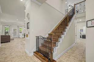 102 N Victoriana Cir, Spring, TX 77389 - Photo 4
