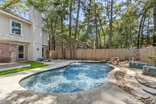 2 Summithill Pl, The Woodlands, TX 77381 - Photo 34