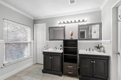 2 Summithill Place, The Woodlands, TX 77381 - Photo 18
