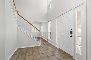 2 Summithill Pl, The Woodlands, TX 77381 - Photo 2