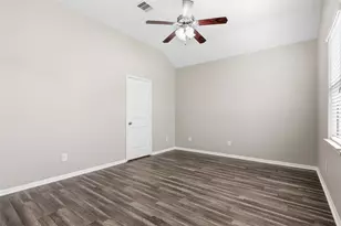 135 Piney Pathway, Magnolia, TX 77354 - Photo 12