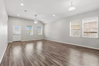 135 Piney Pathway, Magnolia, TX 77354 - Photo 8