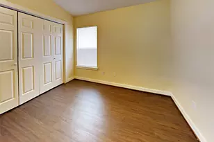 3247 Jorns St, Houston, TX 77045 - Photo 12
