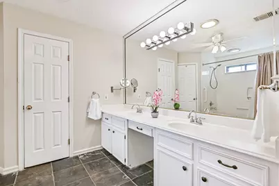 910 Evergreen Drive, Friendswood, TX 77546 - Photo 26