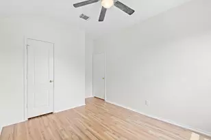 2106 Goldfinch Ln, League City, TX 77573 - Photo 40