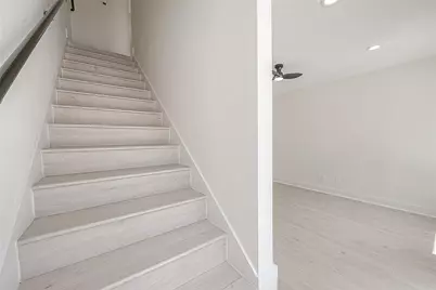 4135 Mallow St Unit A, Houston, TX 77051 - Photo 4