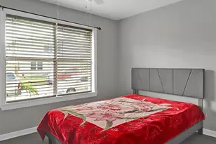 1606 W Humble St, Baytown, TX 77520 - Photo 10