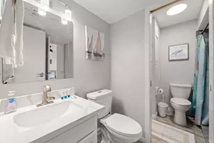 6300 Seawall Blvd, Galveston, TX 77551 - Photo 18